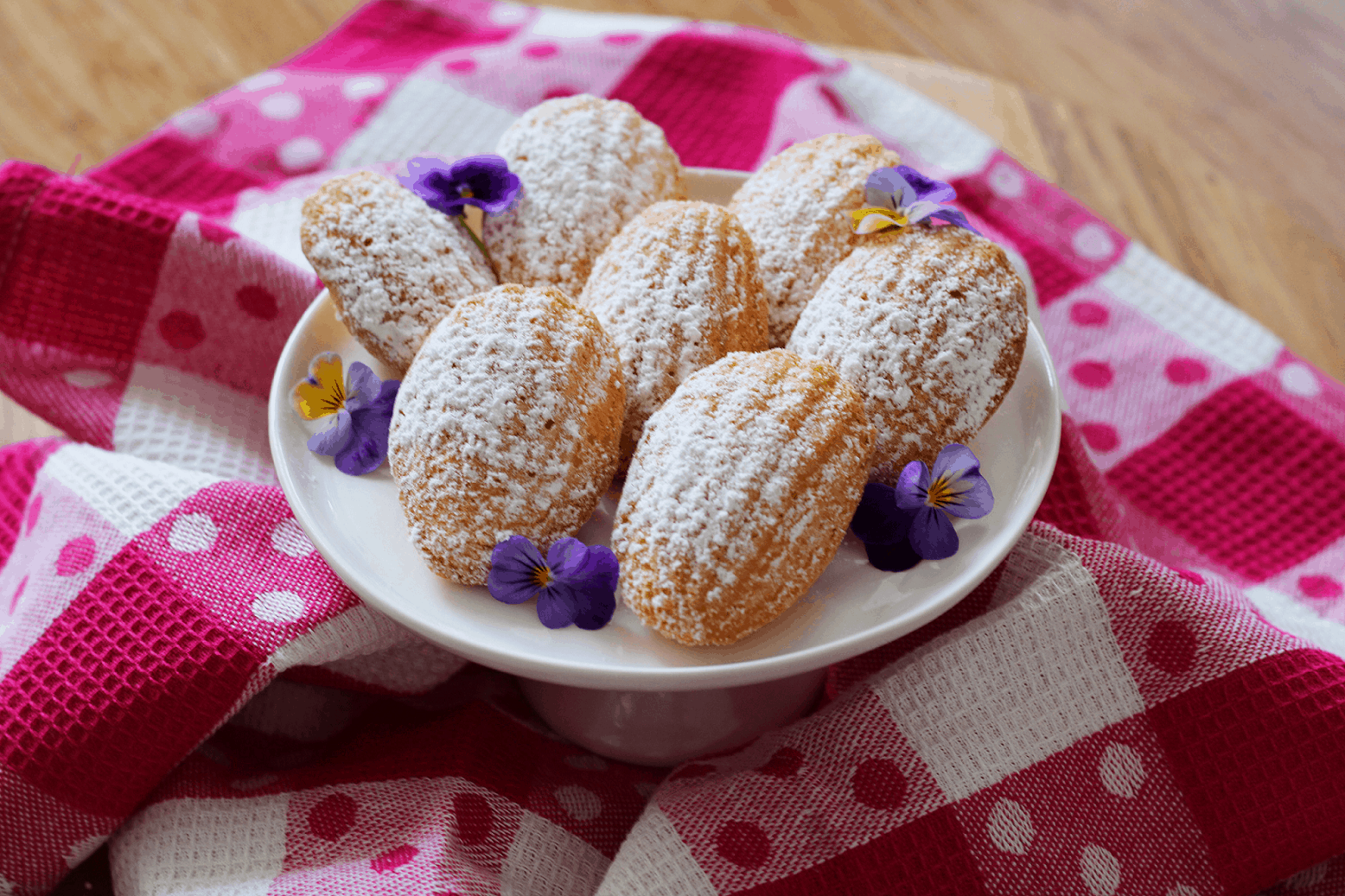 Gluten-Free Lemon Madeleines. A recipe by It's Not Complicated Recipes.