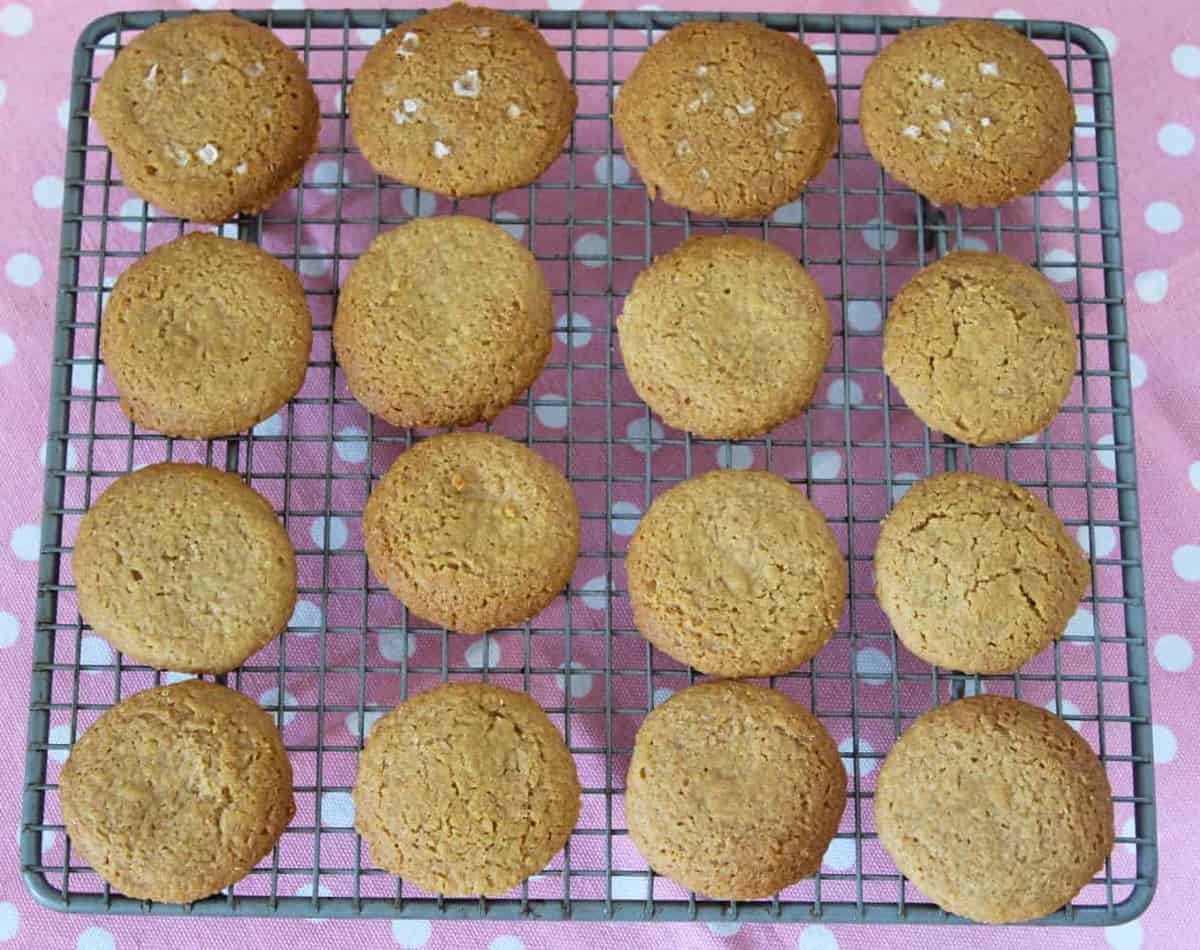 Gluten-Free Caramel Cookies. A recipe by It's Not Complicated Recipes.