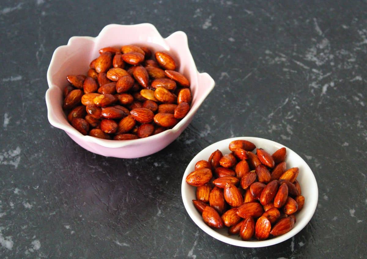 Spicy Roasted Almonds. A recipe by It's Not Complicated Recipes.