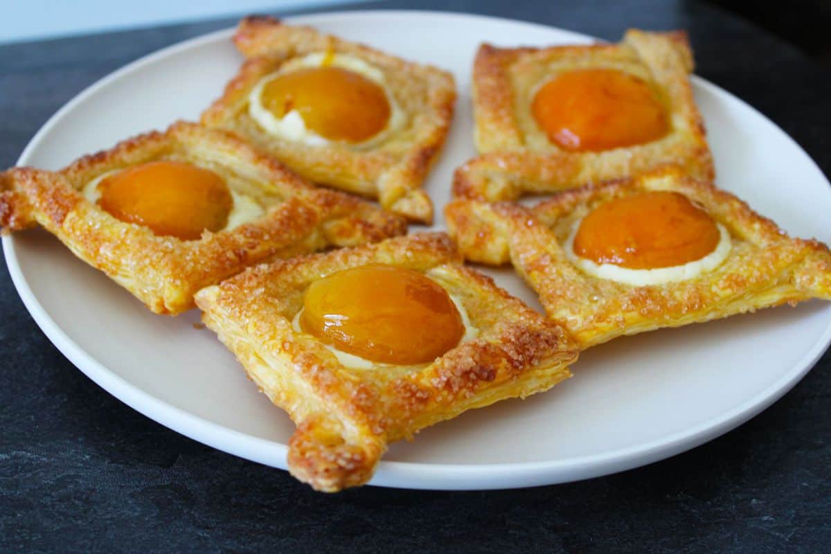 Apricot and Cream Cheese Pastry - It's Not Complicated Recipes