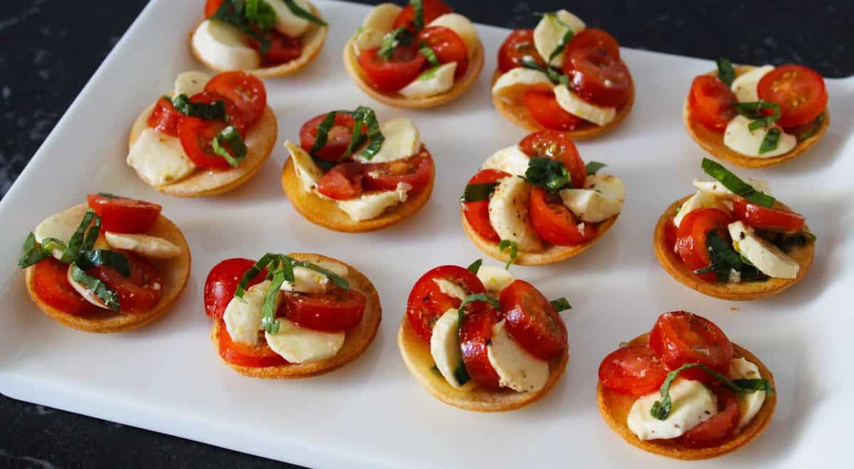 Caprese Bread Tartlets - It's Not Complicated Recipes