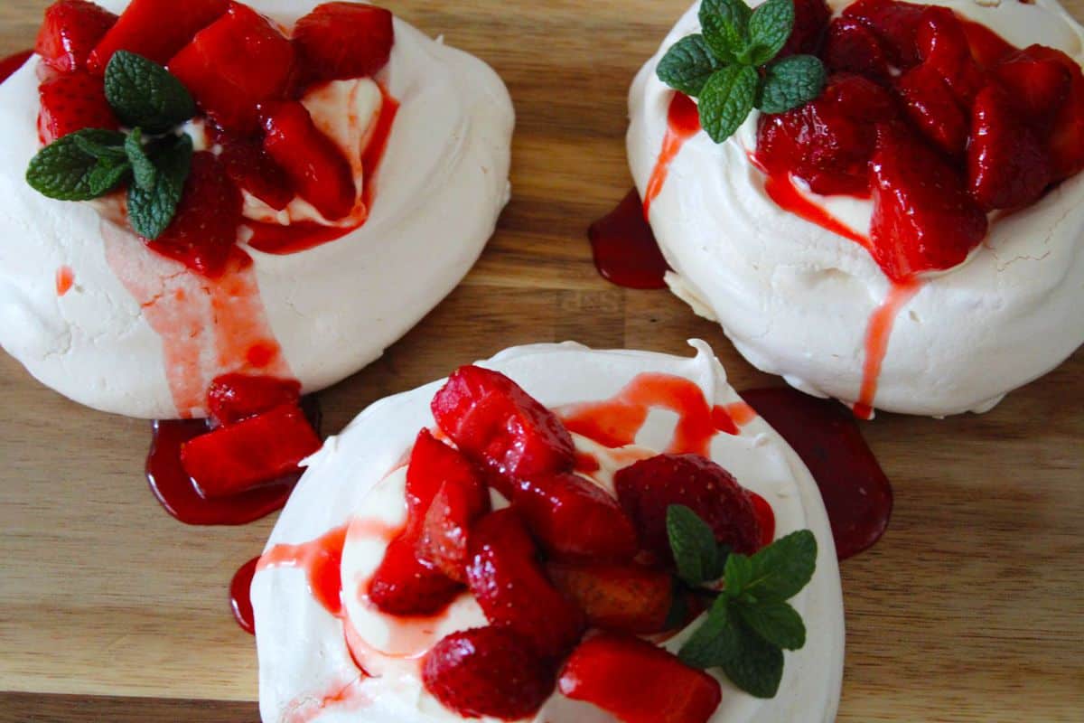 Individual Strawberry Meringues. A recipe by It's Not Complicated Recipes.