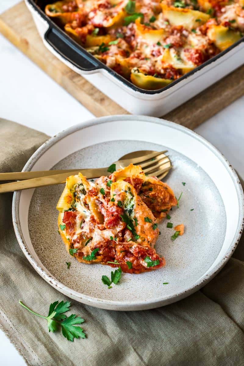 Spinach and Ricotta Pasta Shells - It's Not Complicated Recipes