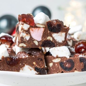 round plate of rocky road.
