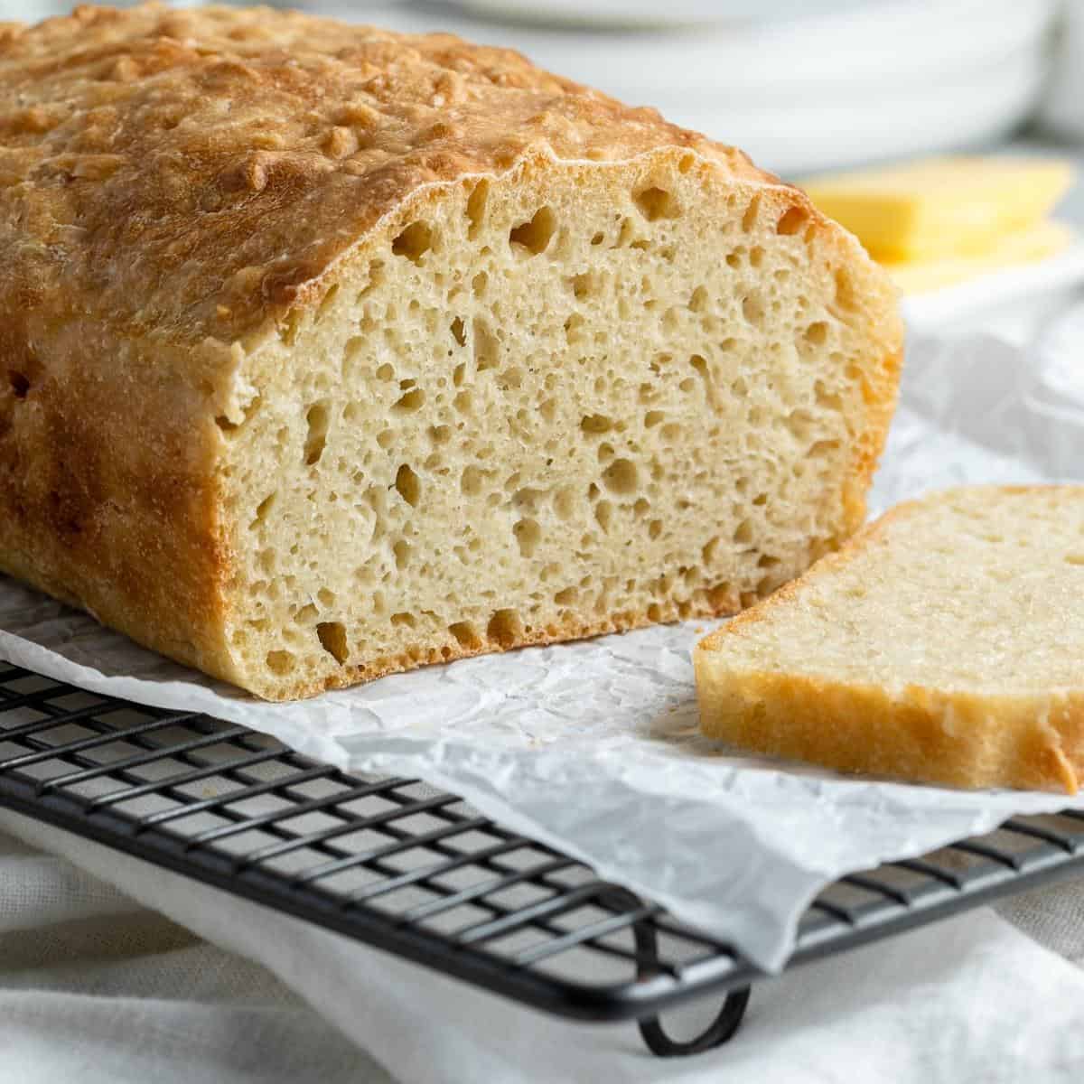 Spelt Bread Loaf (No-Knead)