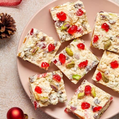 https://itsnotcomplicatedrecipes.com/wp-content/uploads/2022/12/White-Christmas-Slice-Feature-500x500.jpg