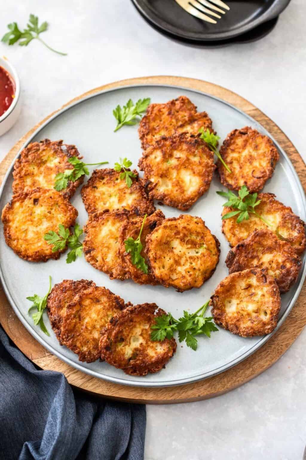 Crispy Onion Fritters (Vegan and Gluten Free) - It's Not Complicated ...