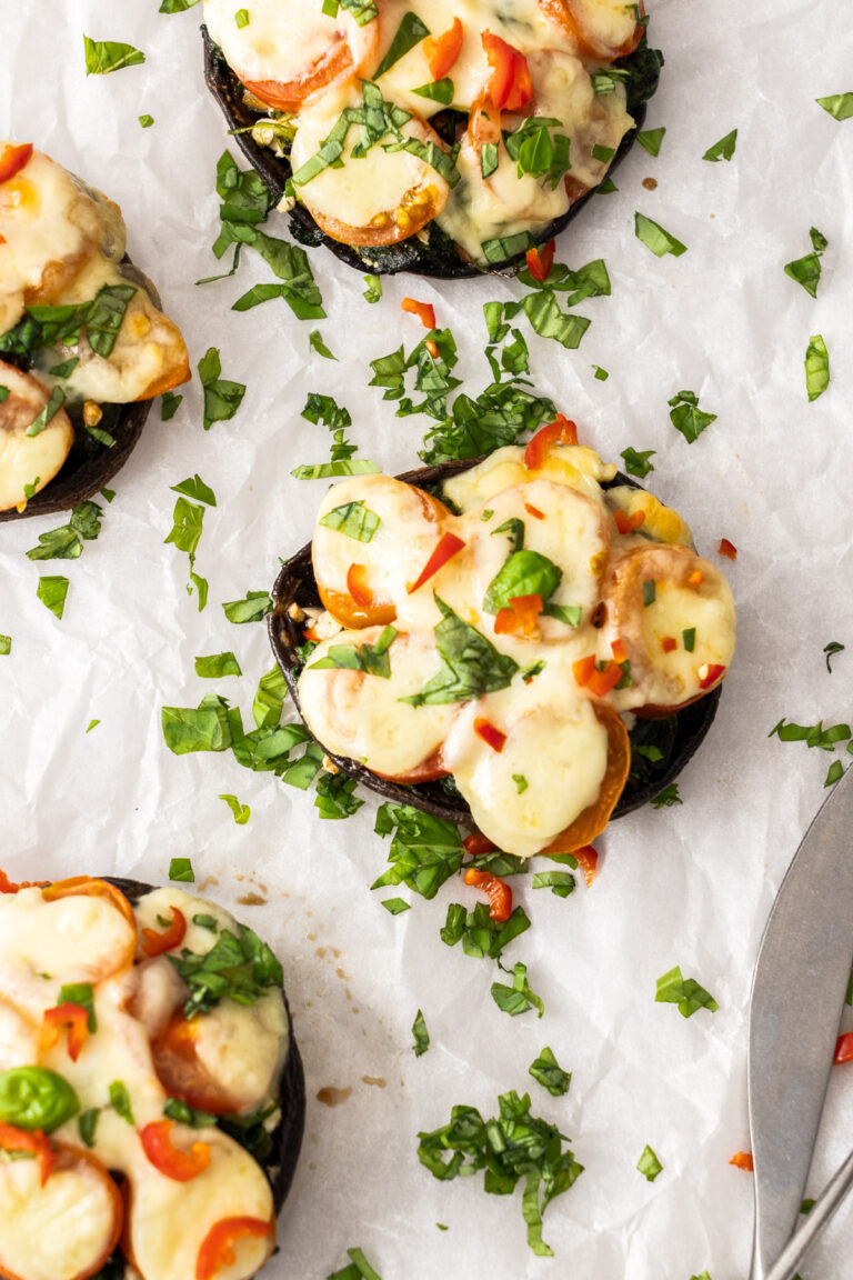 Spinach and Cheese Stuffed Portobello Mushrooms - It's Not Complicated ...