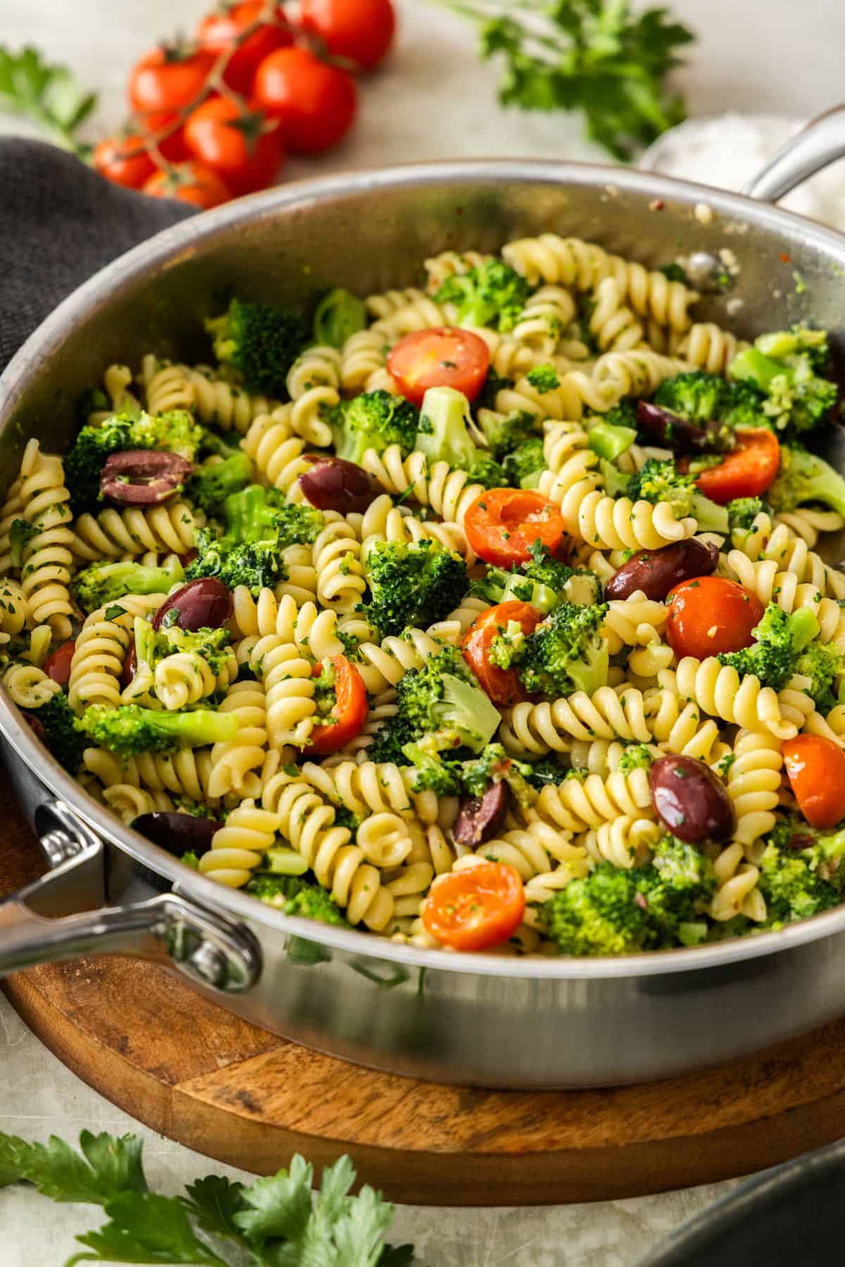 Large frying pan of Broccoli and Tomato Pasta.